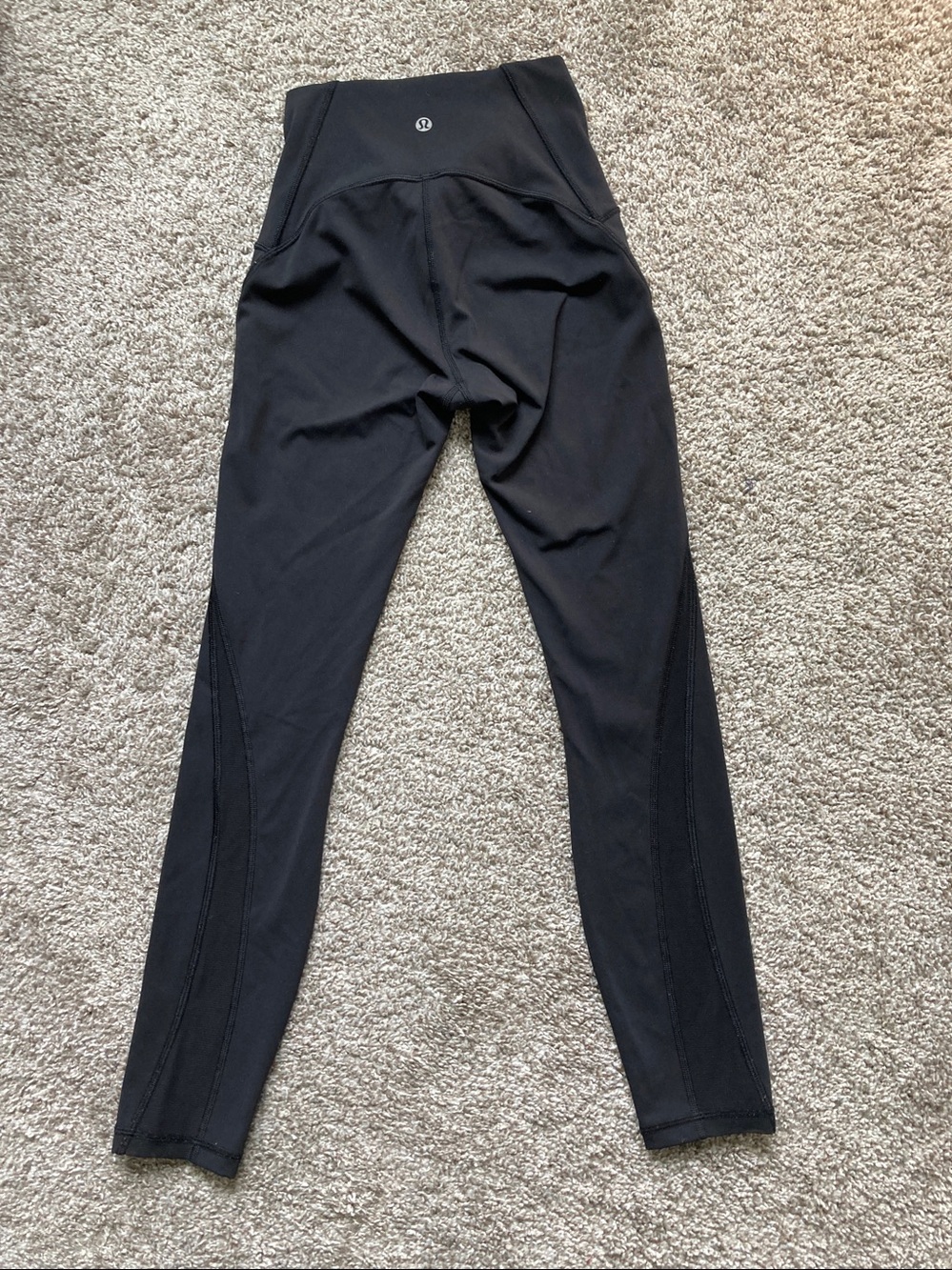 Lululemon Train Times Black Leggings 7/8 Sheer details sz 2 - Picture 5 of 11